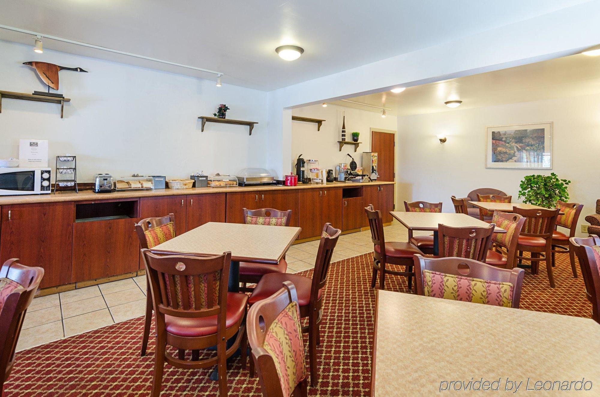 Econo Lodge Inn & Suites Johnson City Eksteriør billede