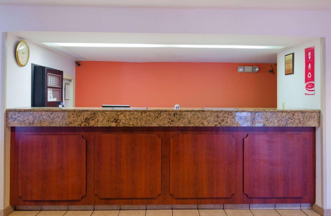Econo Lodge Inn & Suites Johnson City Eksteriør billede